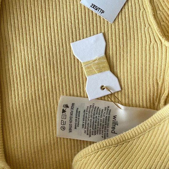 Summer clothing for sale - Picture 2 of 8